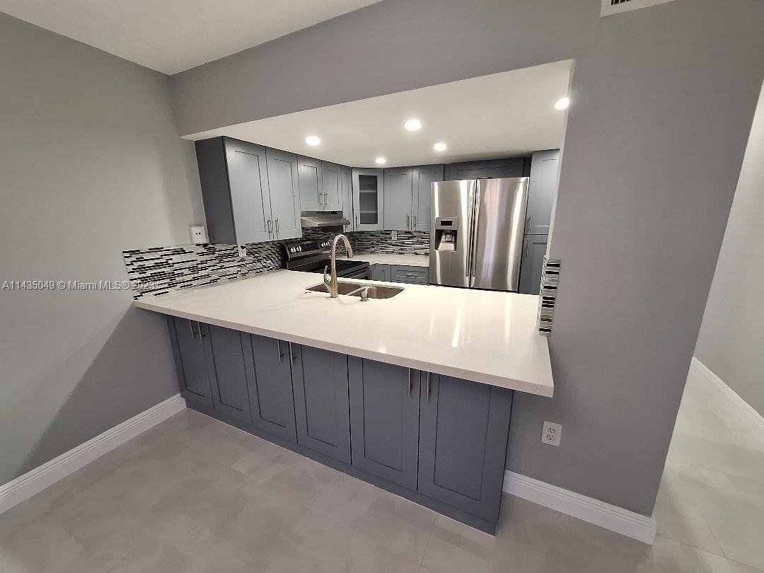 HOMES OF WEST FLAGLER EST - Residential Lease