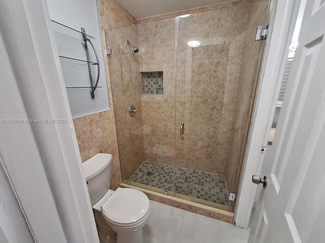 HOMES OF WEST FLAGLER EST - Residential Lease