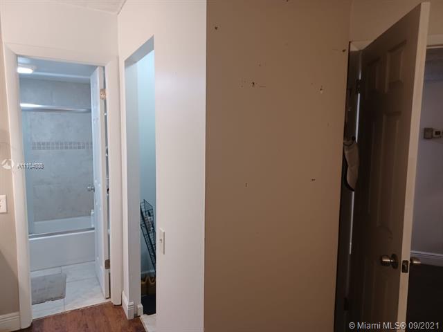 LIME BAY 3 CONDO - Residential Lease
