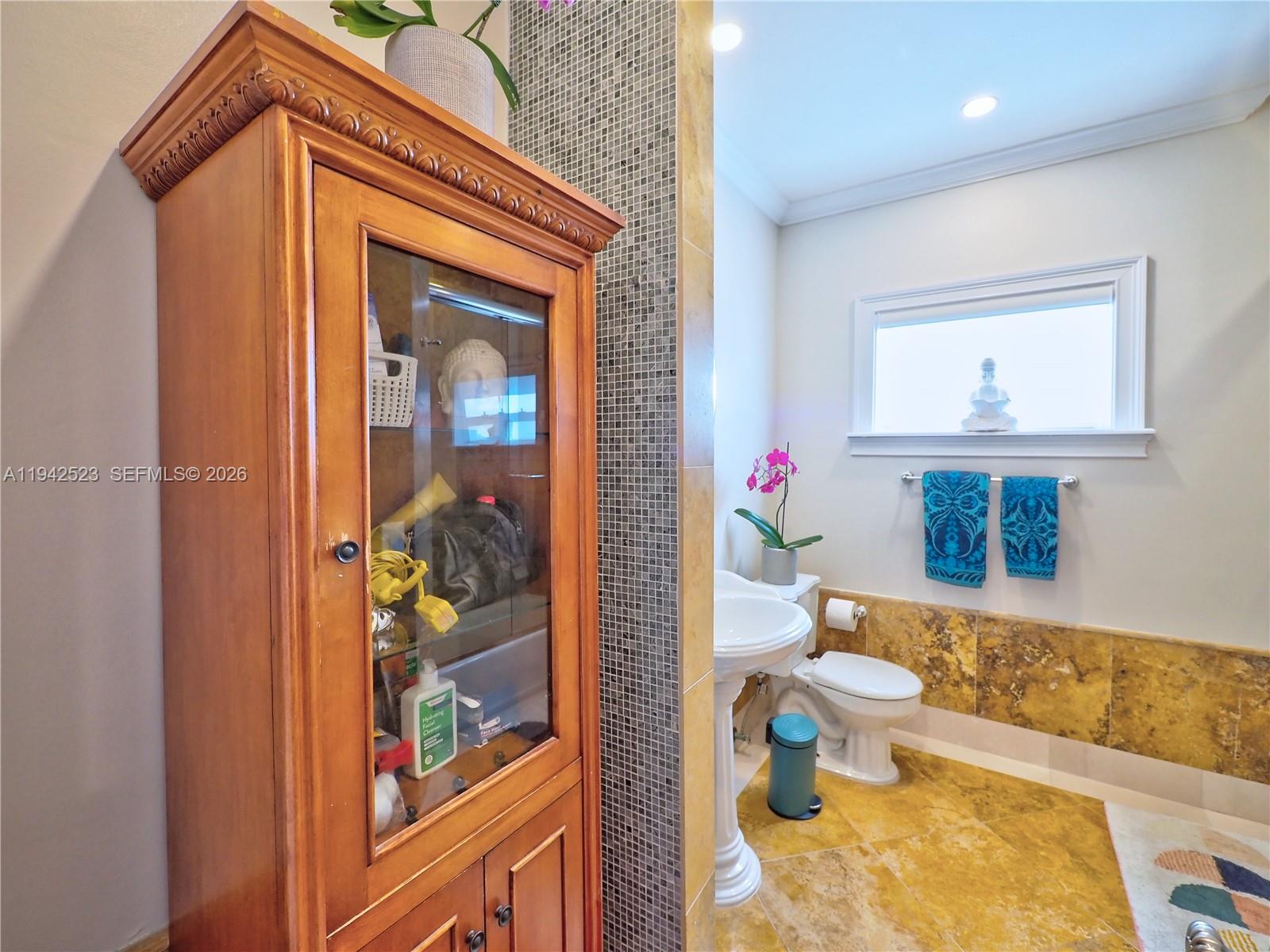 CORAL GABLES SEC E - Residential