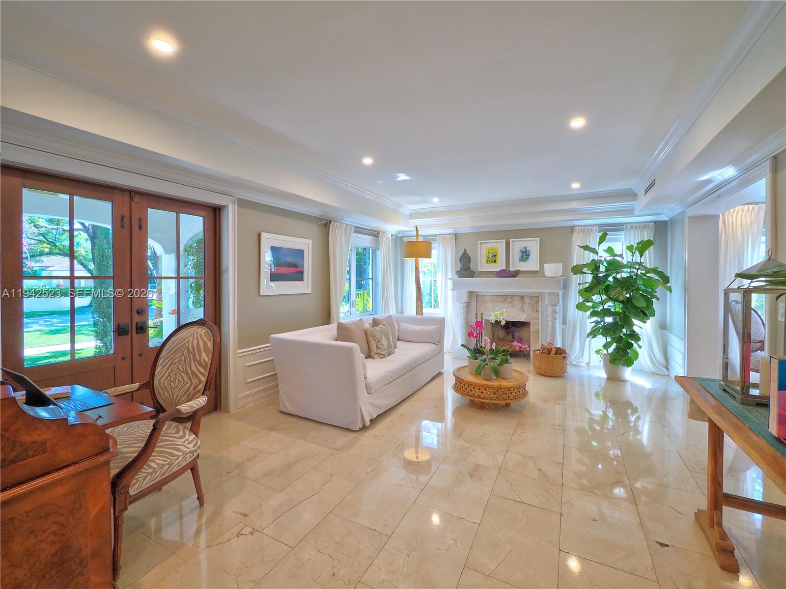 CORAL GABLES SEC E - Residential
