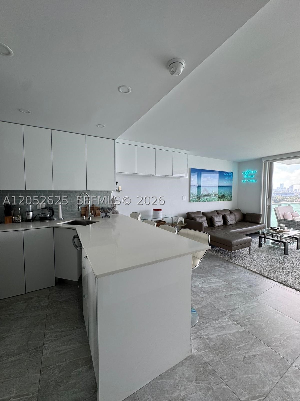MIRADOR 1000 CONDO - Residential Lease