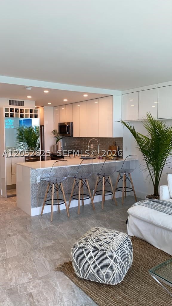 MIRADOR 1000 CONDO - Residential Lease