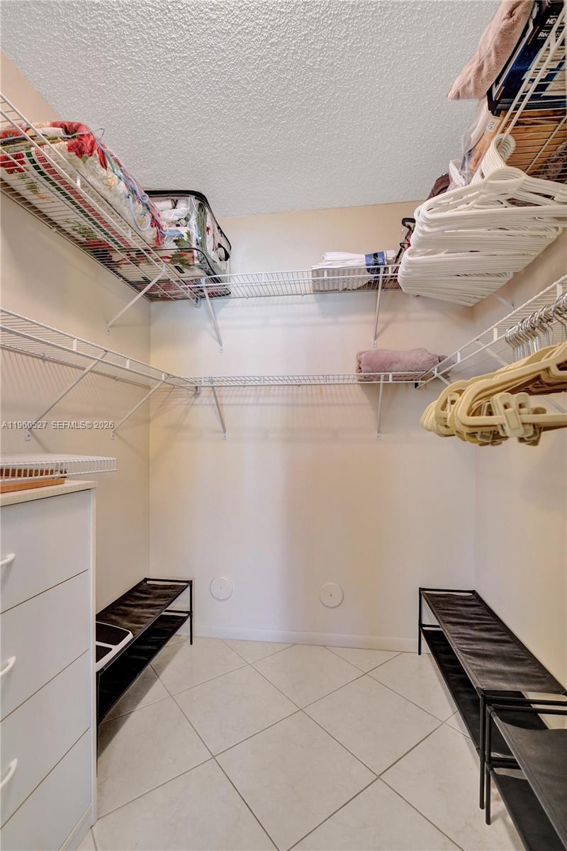 CYPRESS BEND CONDOMINIUM - Residential