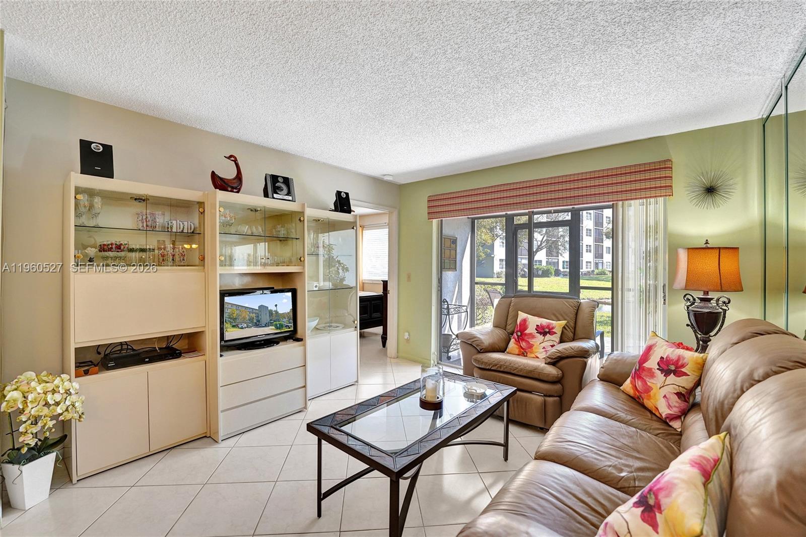 CYPRESS BEND CONDOMINIUM - Residential