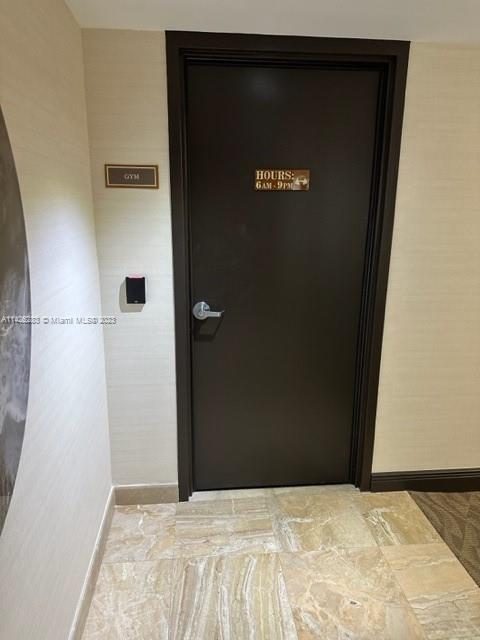 VUE CONDO - Residential Lease