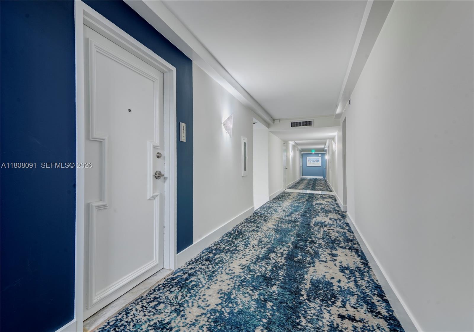 AQUARIUS CONDO - Residential