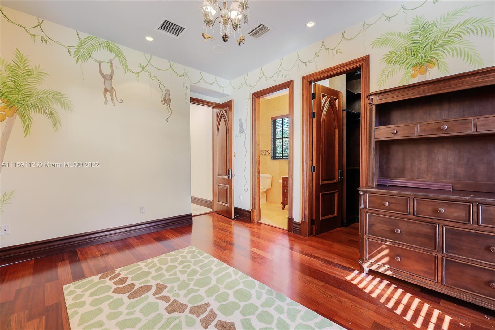 SUNILAND ESTATES 1ST ADDN - Residential