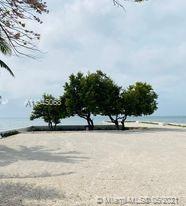 PLANTATION BEACH - Land