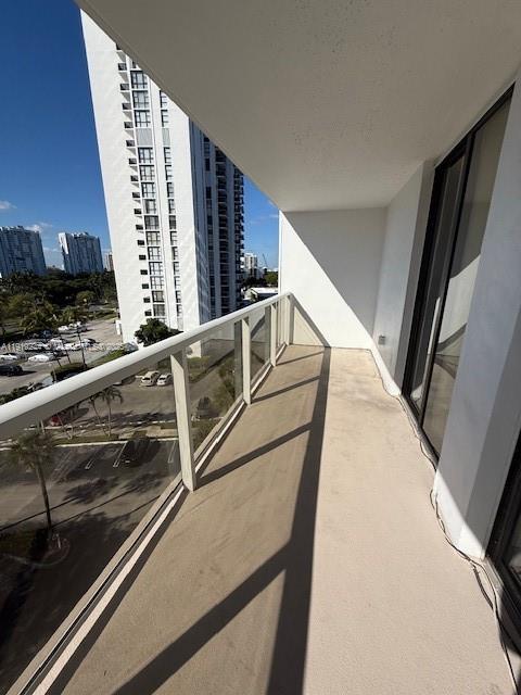 FLAMENCO CONDO TOWER I - Residential