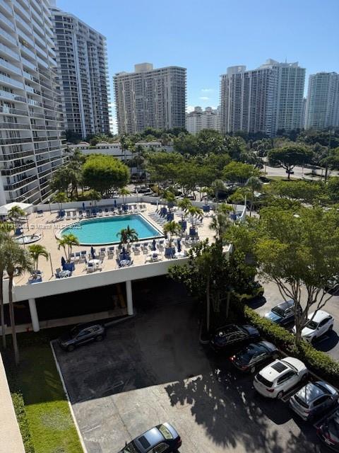 BEAUTIFUL UNIT IN VERY DESIRABLE FLAMENCO BUILDING, IN THE HEART OF AVENTURA. SPLIT FLOOR PLAN, NEW KITCHEN WITH WHITE CABINETS AND STAINLESS STEEL APPLIANCES, WASHER AND DRYER, LOTS OF CLOSETS, UPDATED BATHROOMS, TILED FLOOR, NEW A/C AND MANY MORE. VIEW IS VERY APPEASING AND QUIET. BUILDING OFFERS GREAT AMENITIES SUCH AS SPA, GYM, SWIMMING POOL, SOCIAL ROOM ETC... NEEDS ADVANCE NOTICE TO SHOW. SPECIAL ASSESSMENT HAS BEEN PAID. LET'S SELL IT TOGETHER...