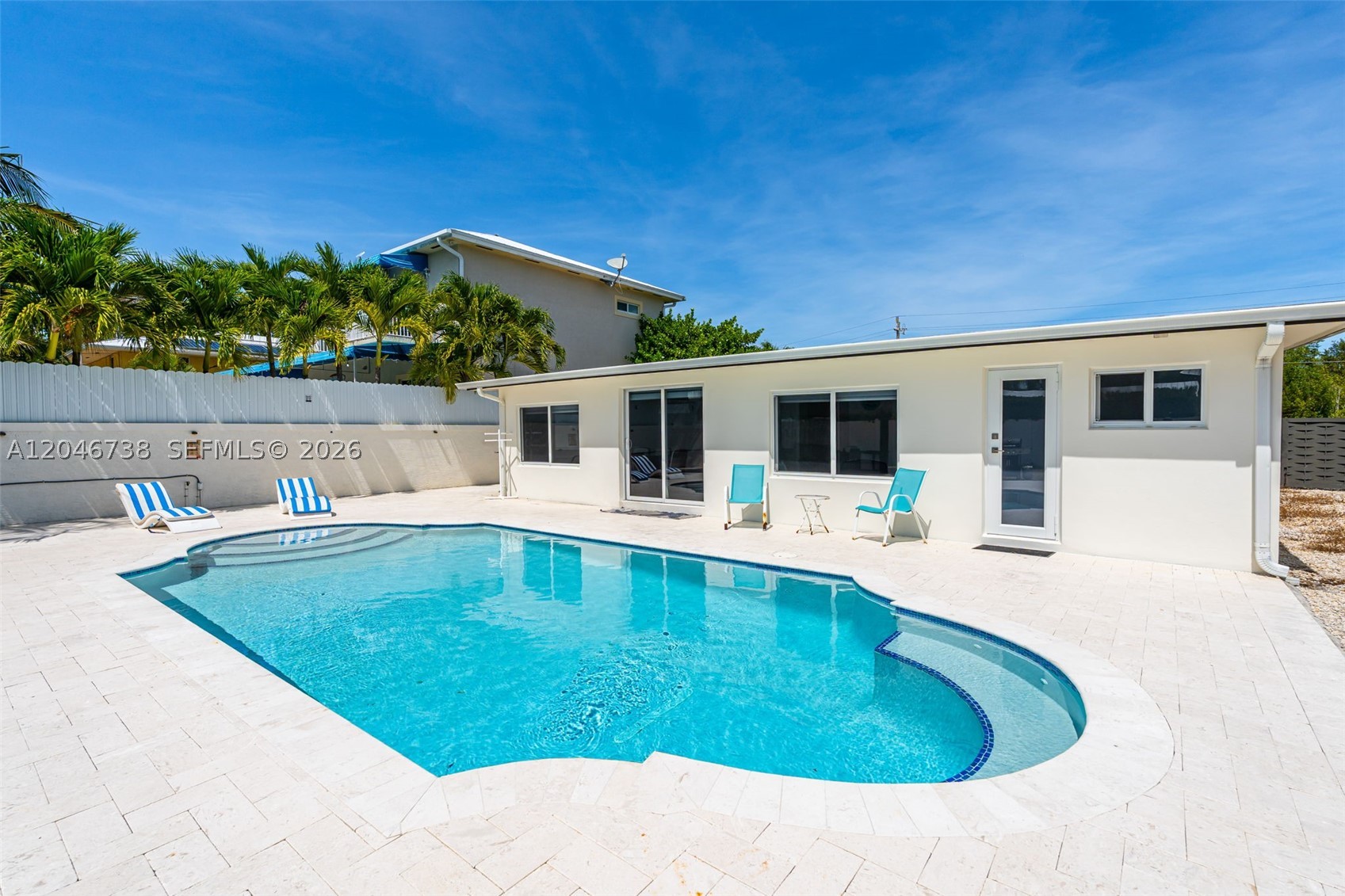 HARBOR SHORES - Residential