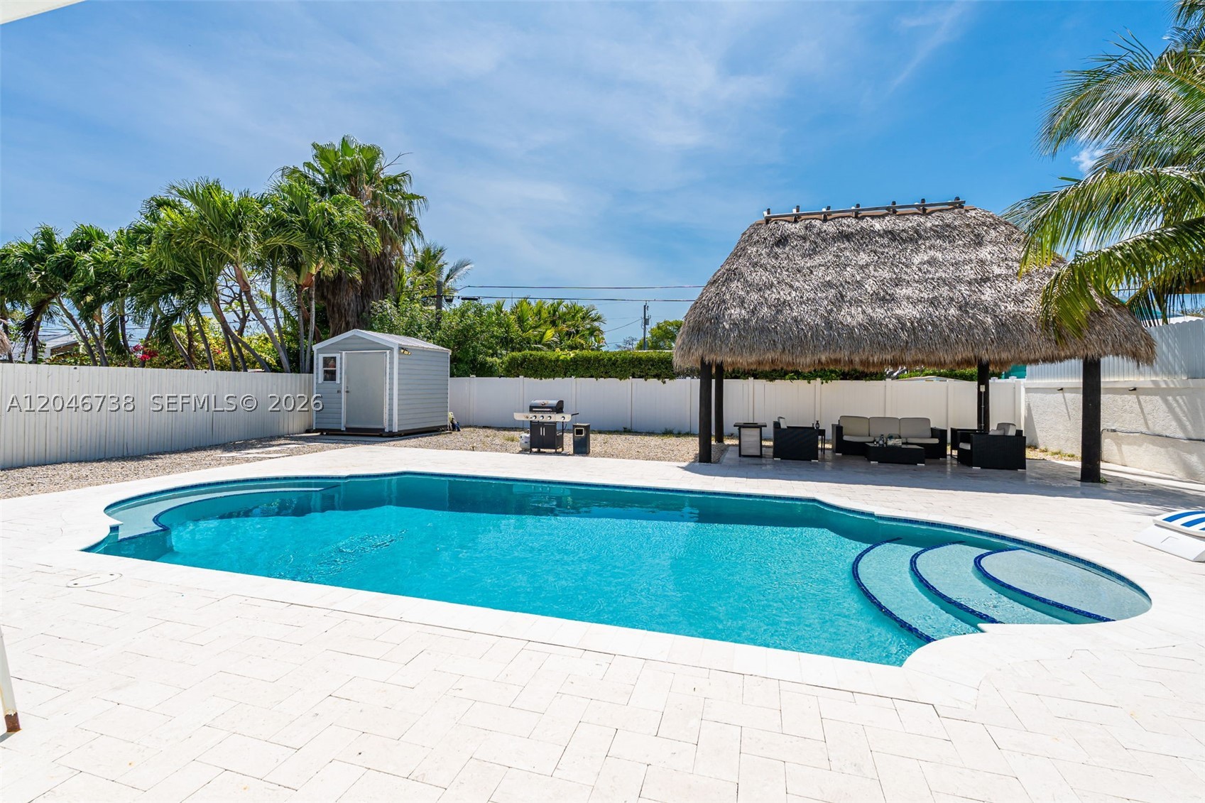 HARBOR SHORES - Residential