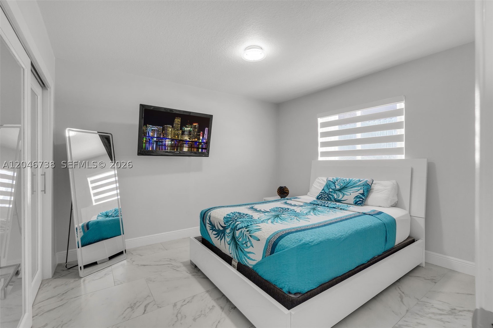 HARBOR SHORES - Residential