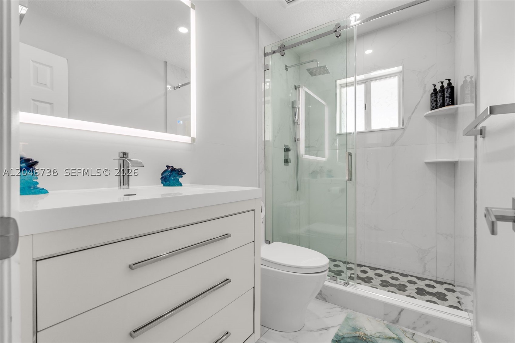 HARBOR SHORES - Residential
