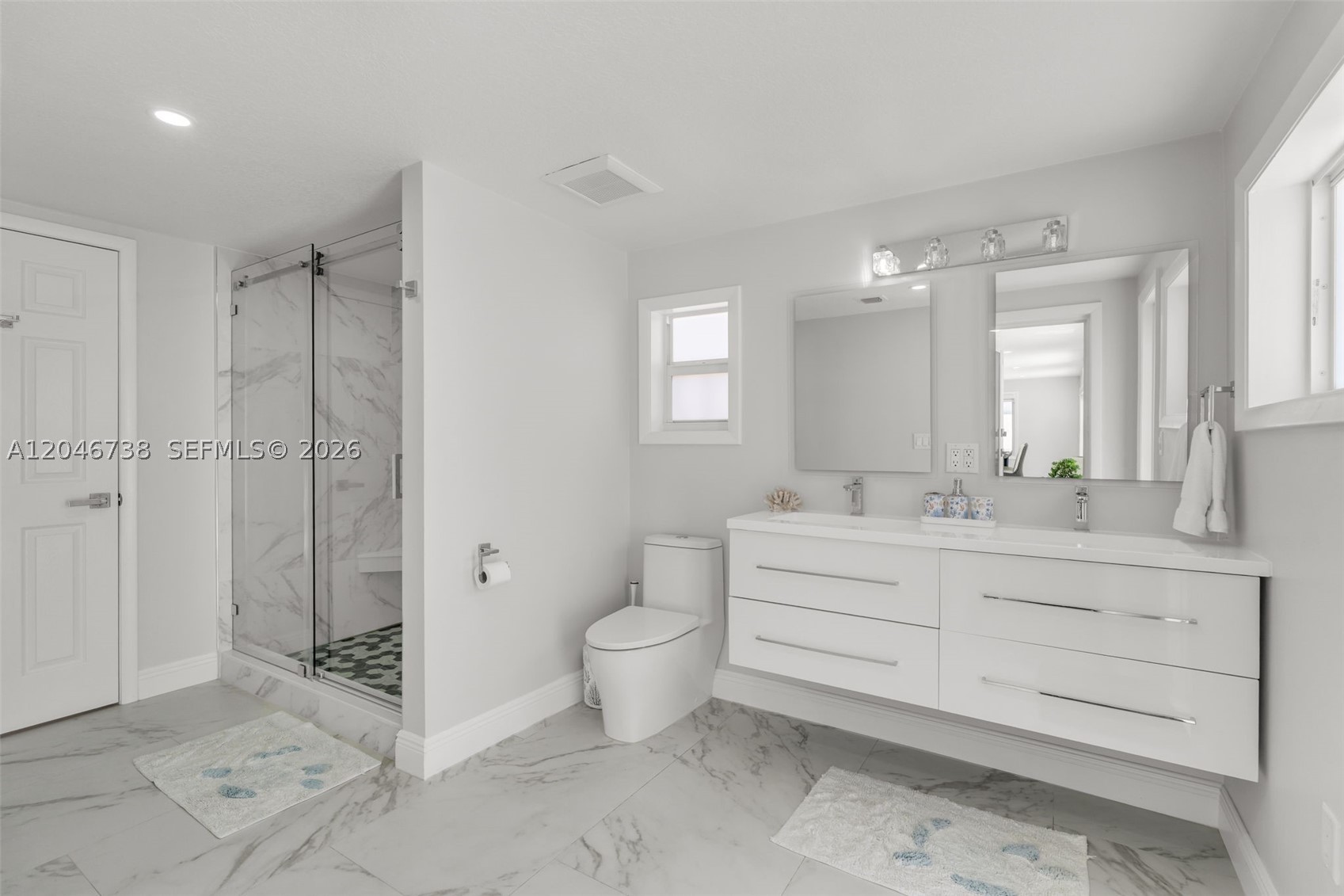 HARBOR SHORES - Residential