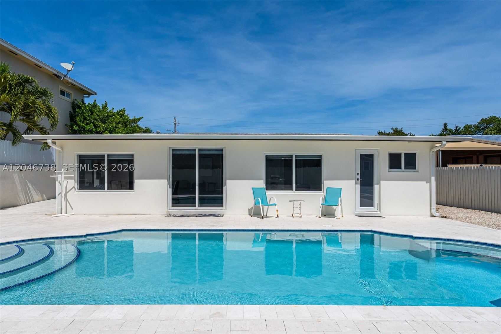 HARBOR SHORES - Residential