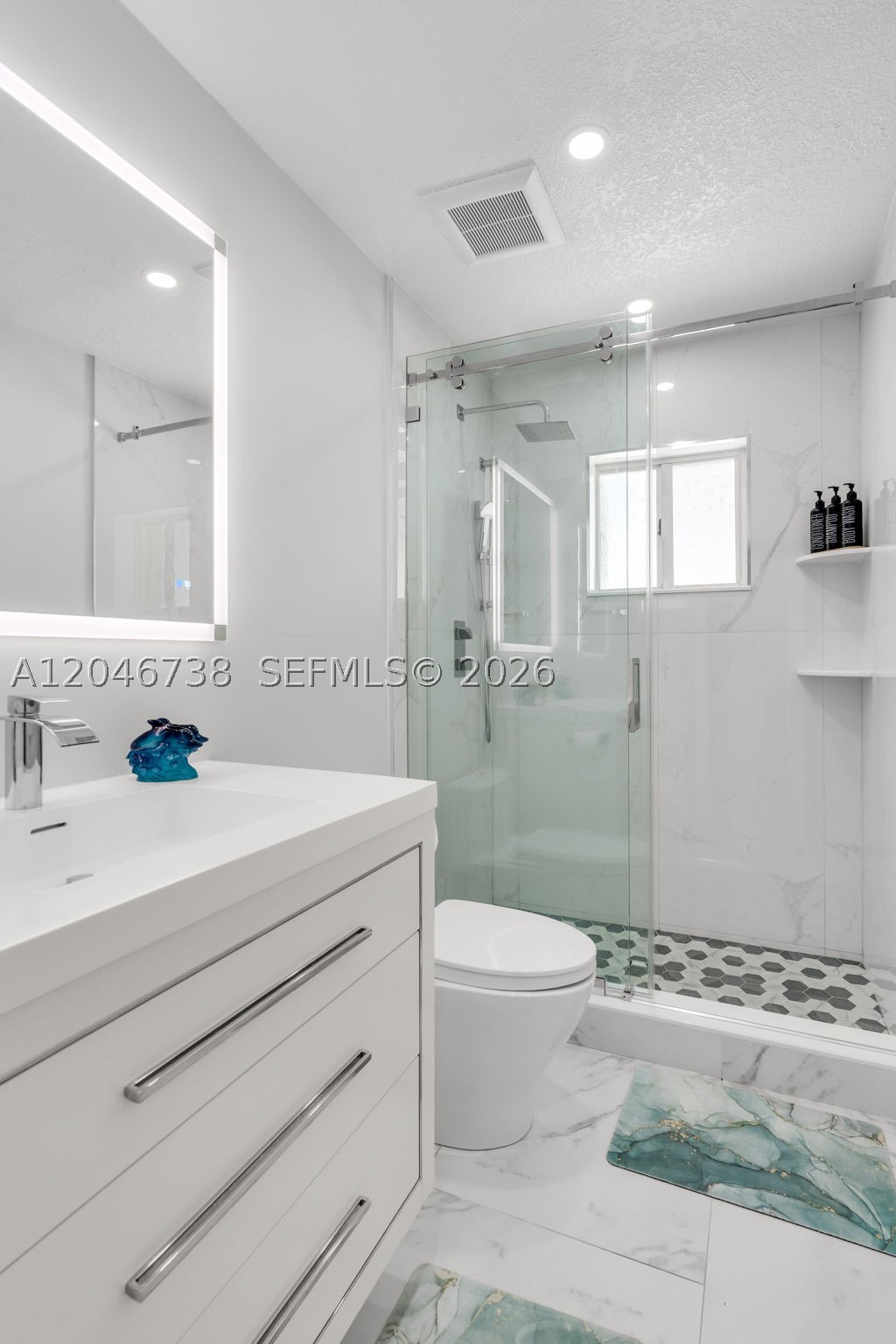 HARBOR SHORES - Residential