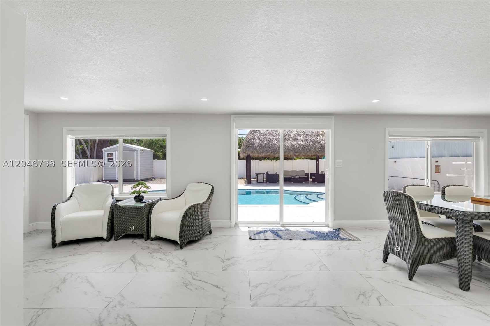HARBOR SHORES - Residential