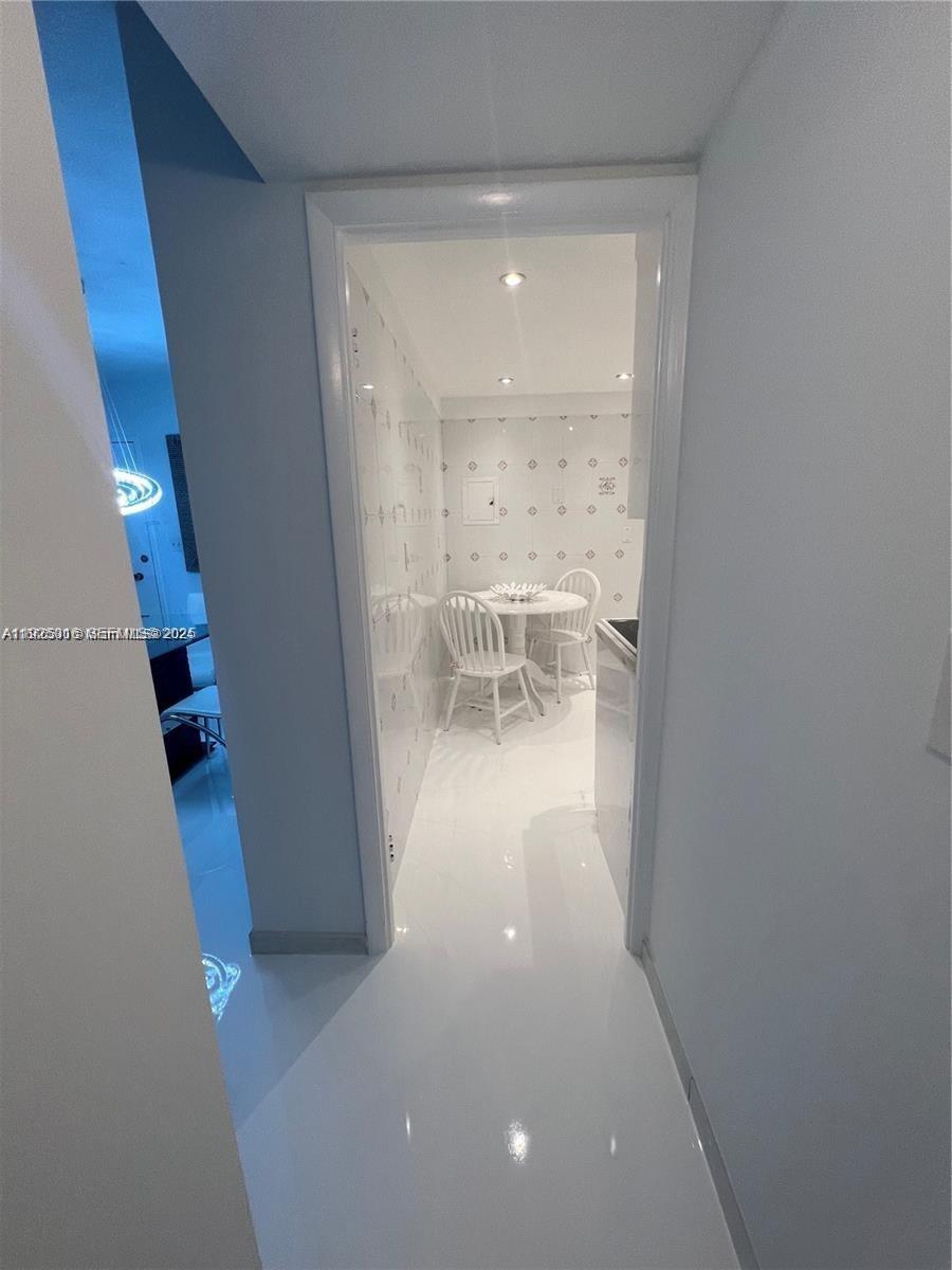 OCEANSIDE PLAZA CONDO - Residential
