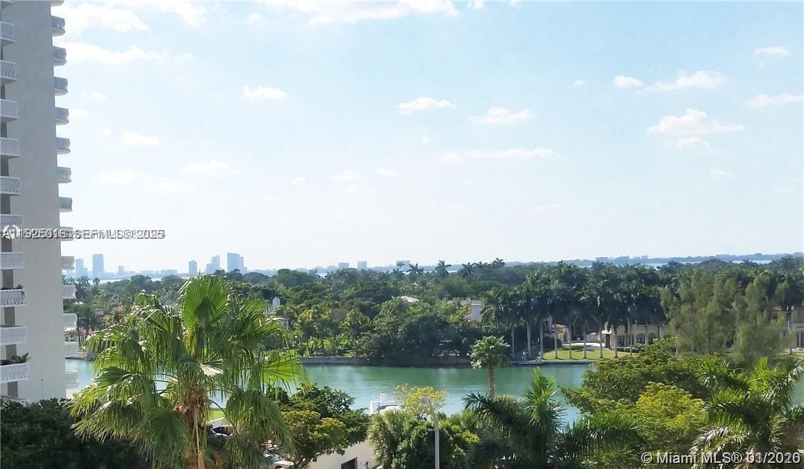 OCEANSIDE PLAZA CONDO - Residential