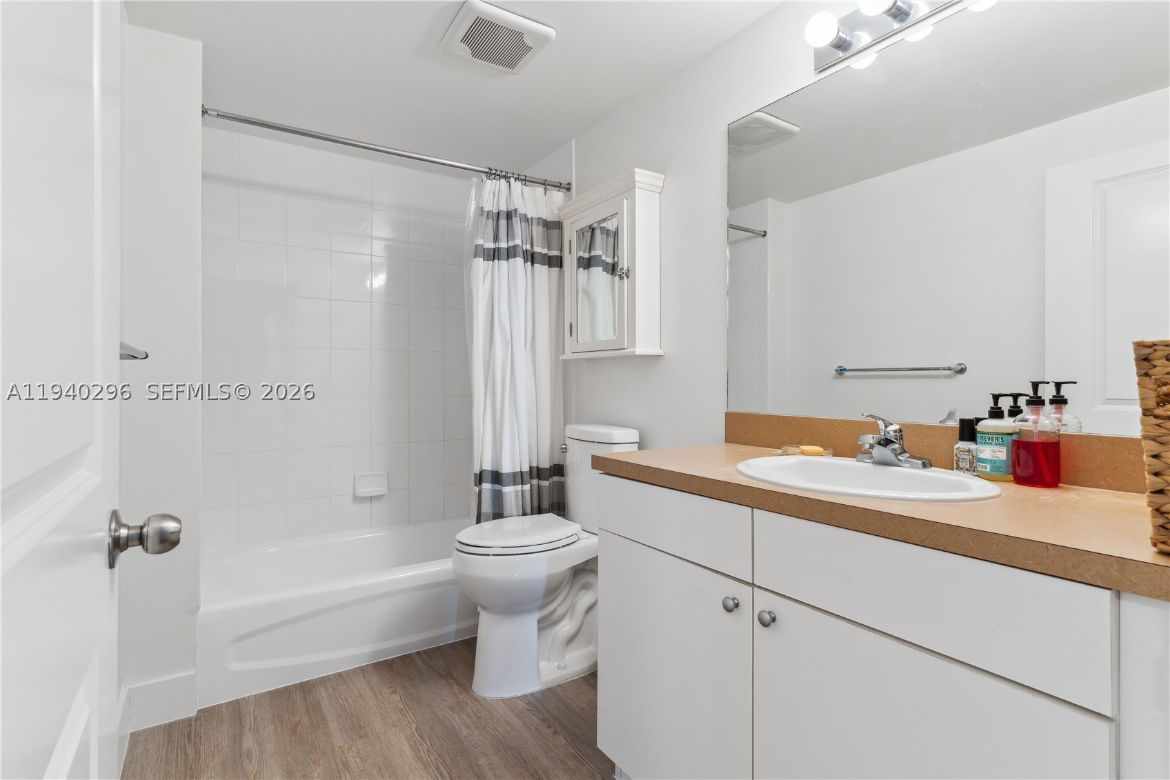 VUE AT BRICKELL CONDO - Residential
