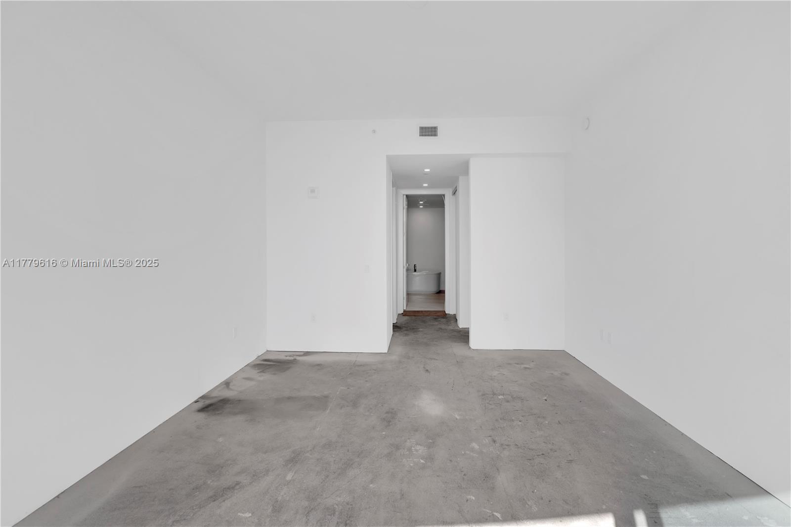 Aurora Condo - Residential