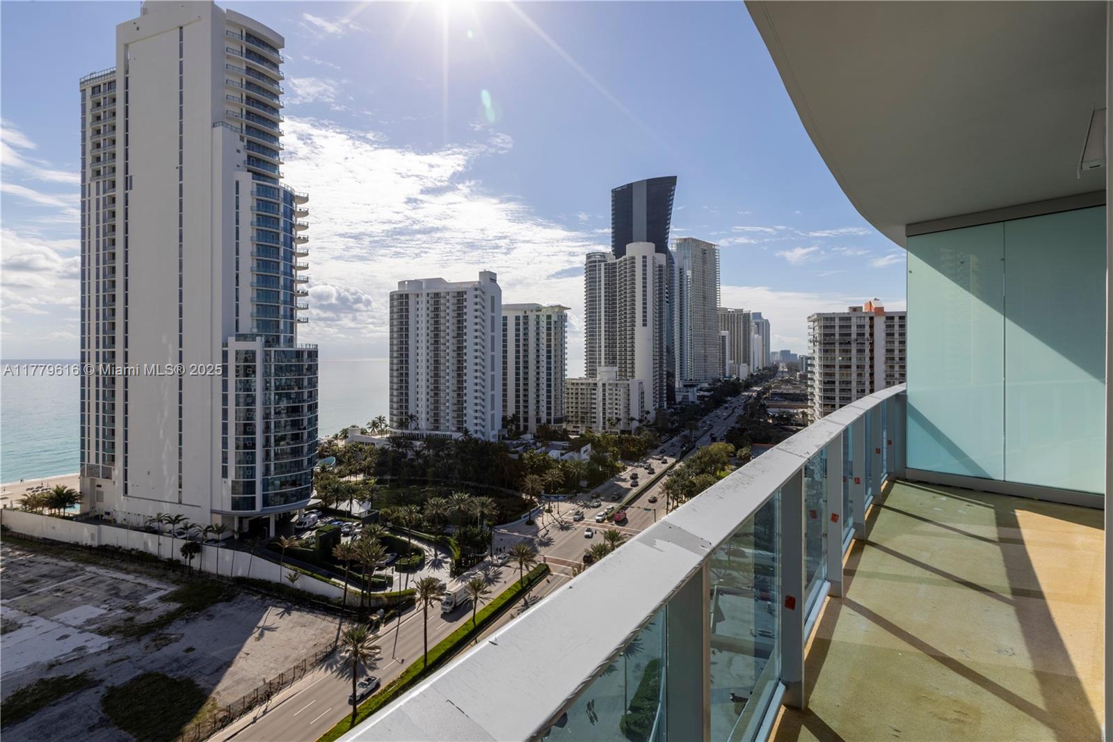 Aurora Condo - Residential