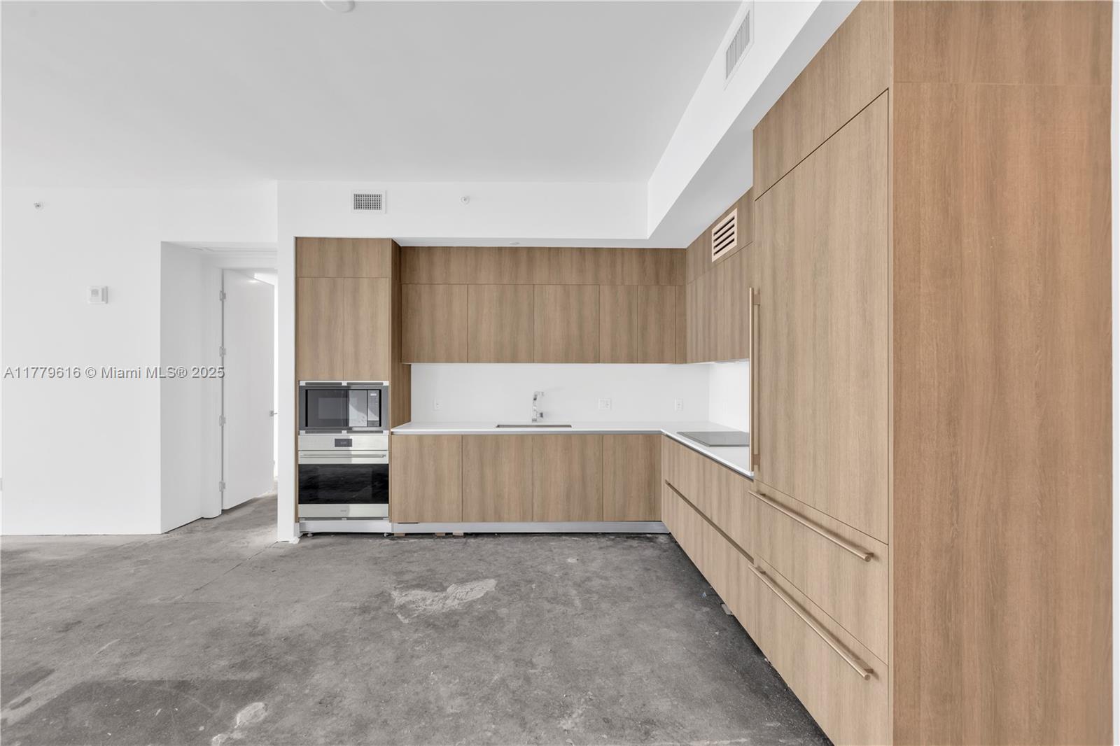 Aurora Condo - Residential