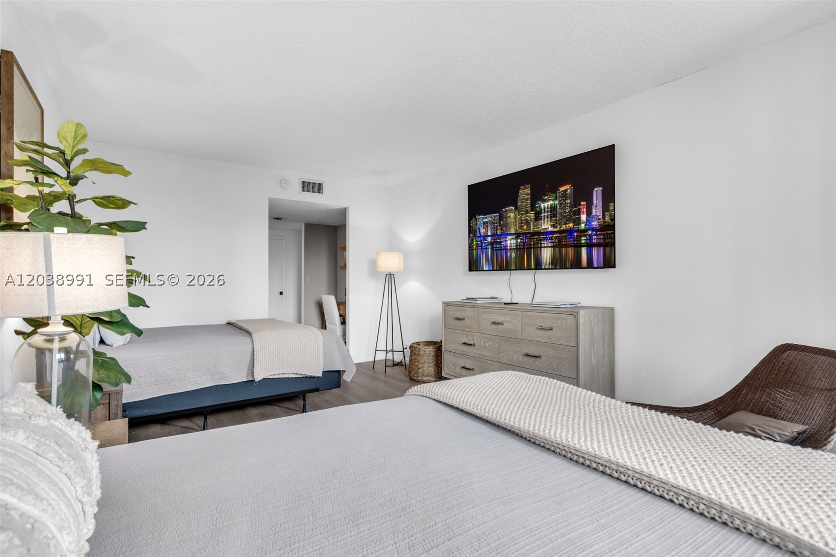KEY COLONY NO 4 CONDO - Residential