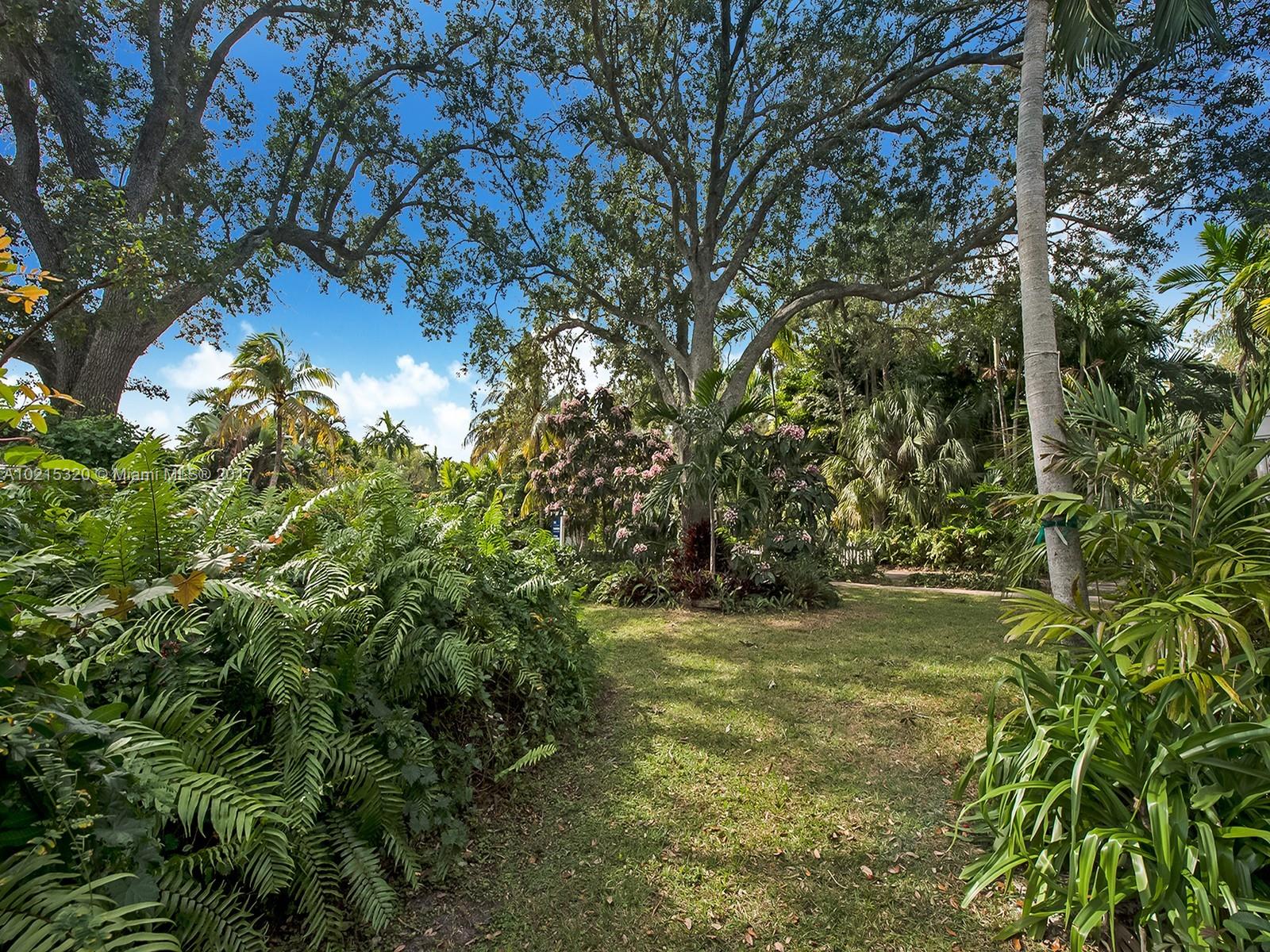 Fairglade Park - Land
