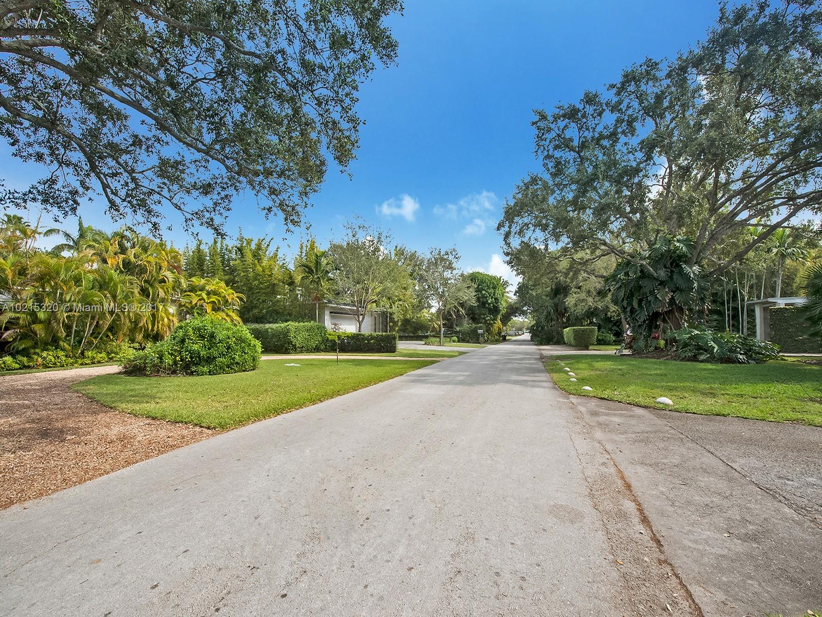 Fairglade Park - Land