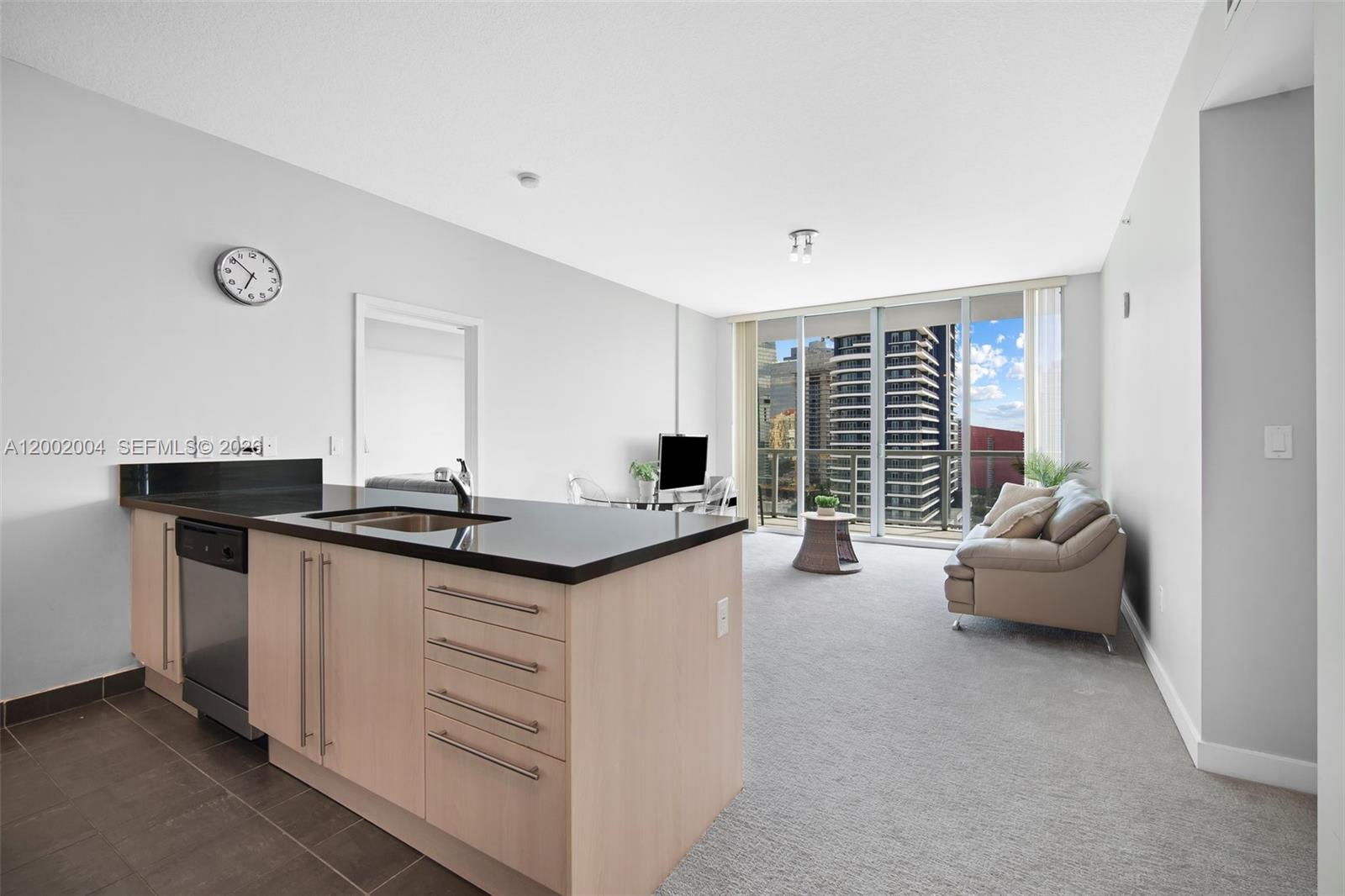THE AXIS ON BRICKELL COND - Residential