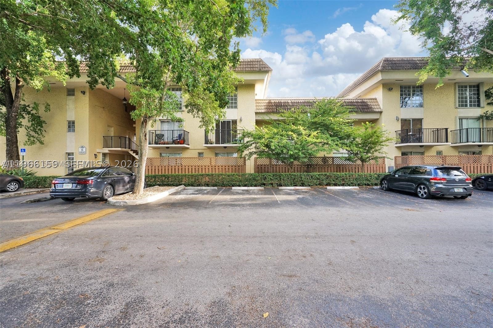 COURTYARDS AT KENDALL - Residential