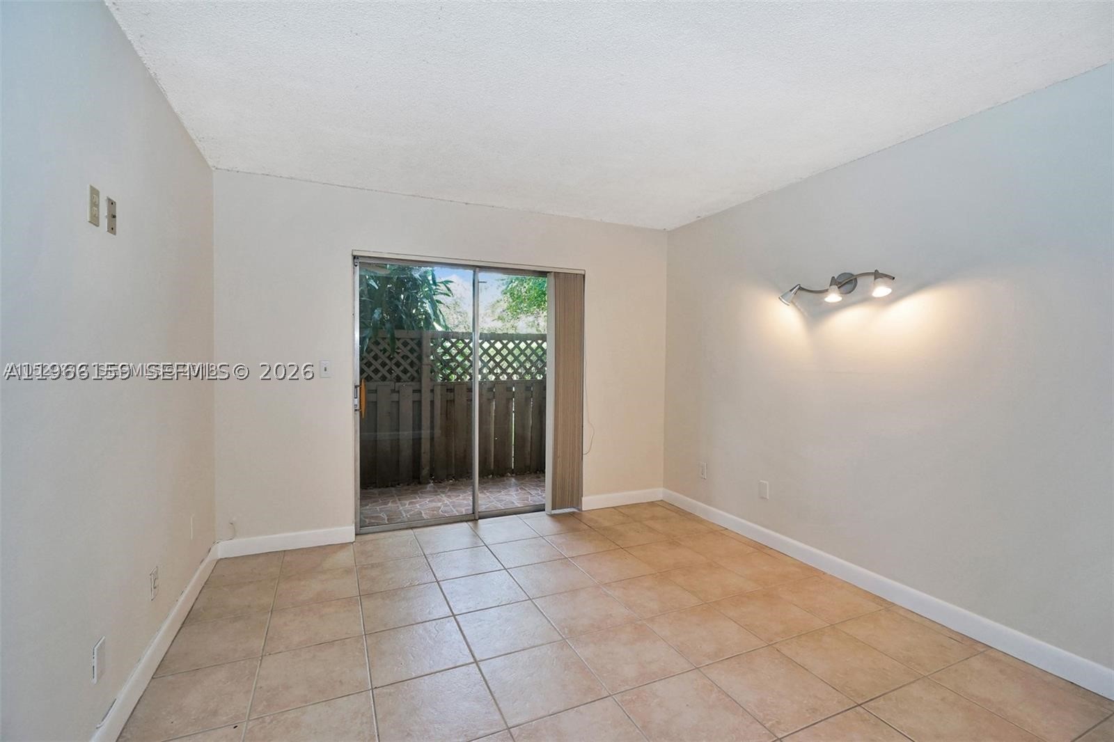 COURTYARDS AT KENDALL - Residential