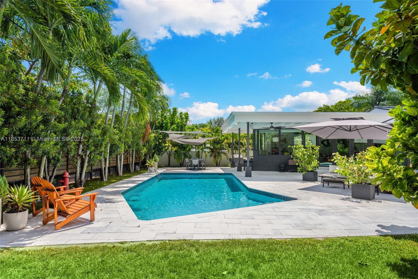 BAY HEIGHTS - Residential