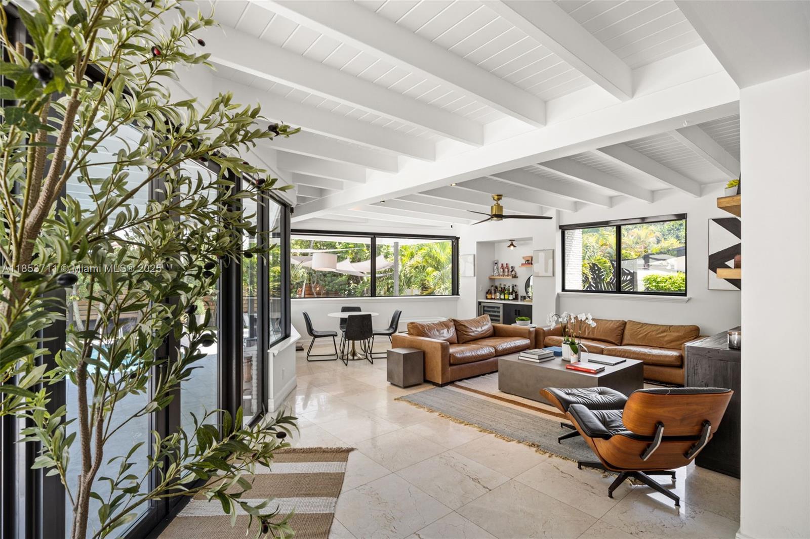 BAY HEIGHTS - Residential