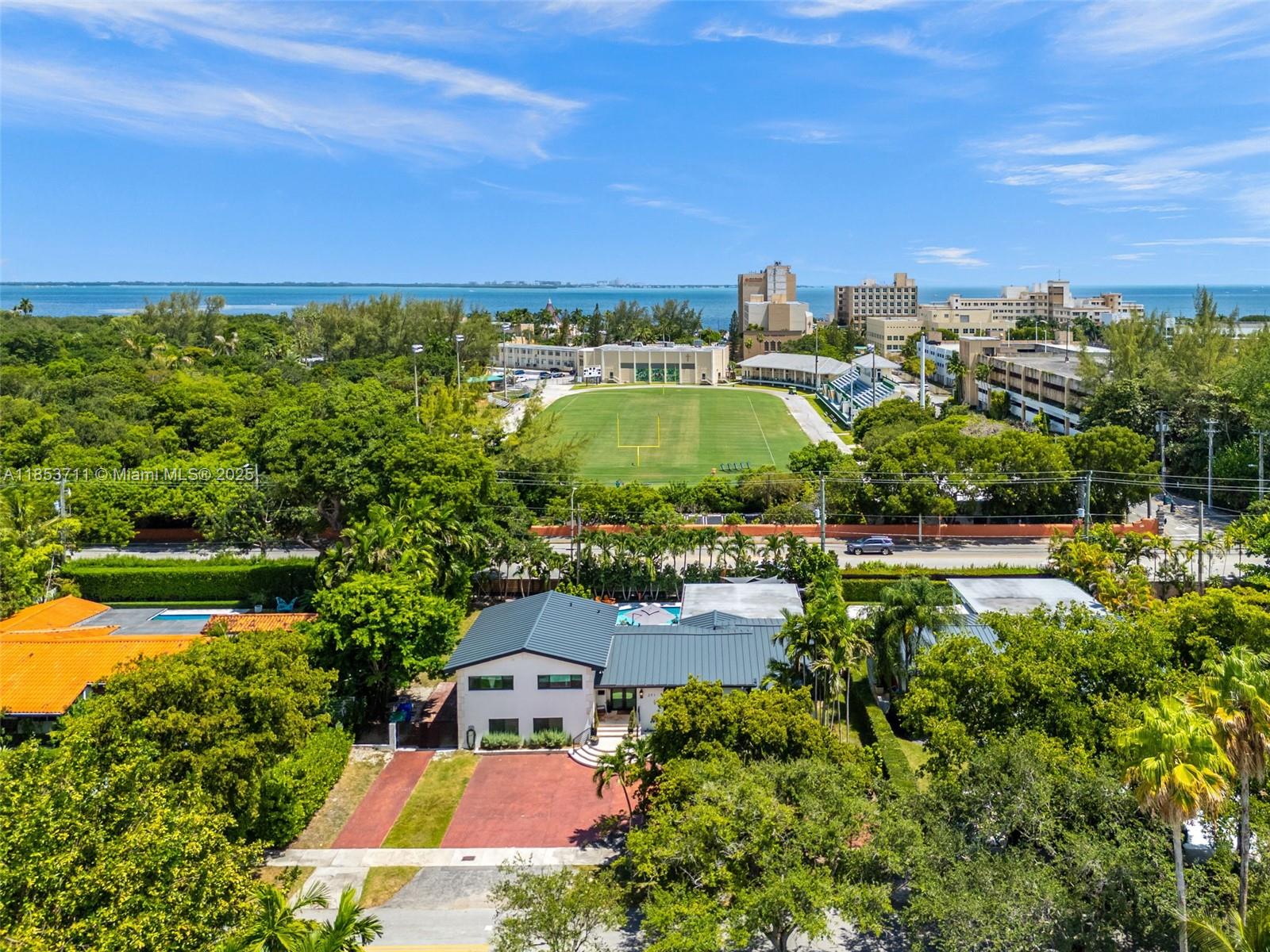 BAY HEIGHTS - Residential