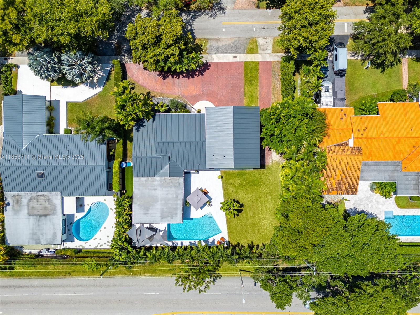 BAY HEIGHTS - Residential