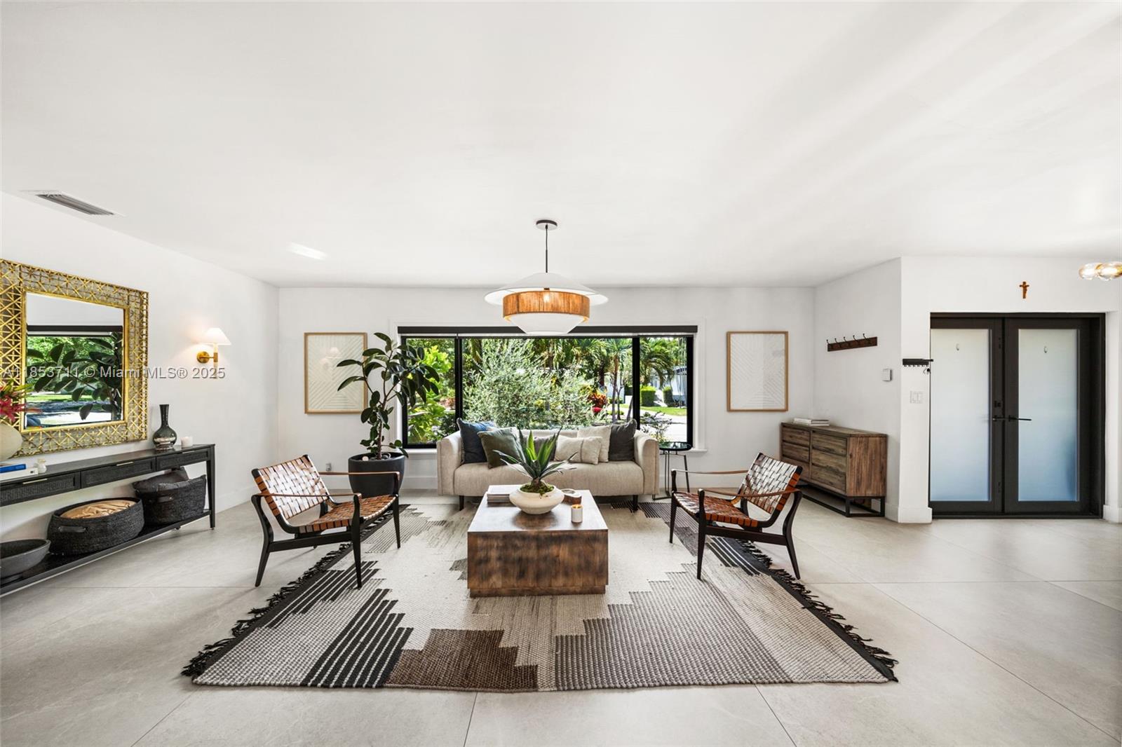 BAY HEIGHTS - Residential