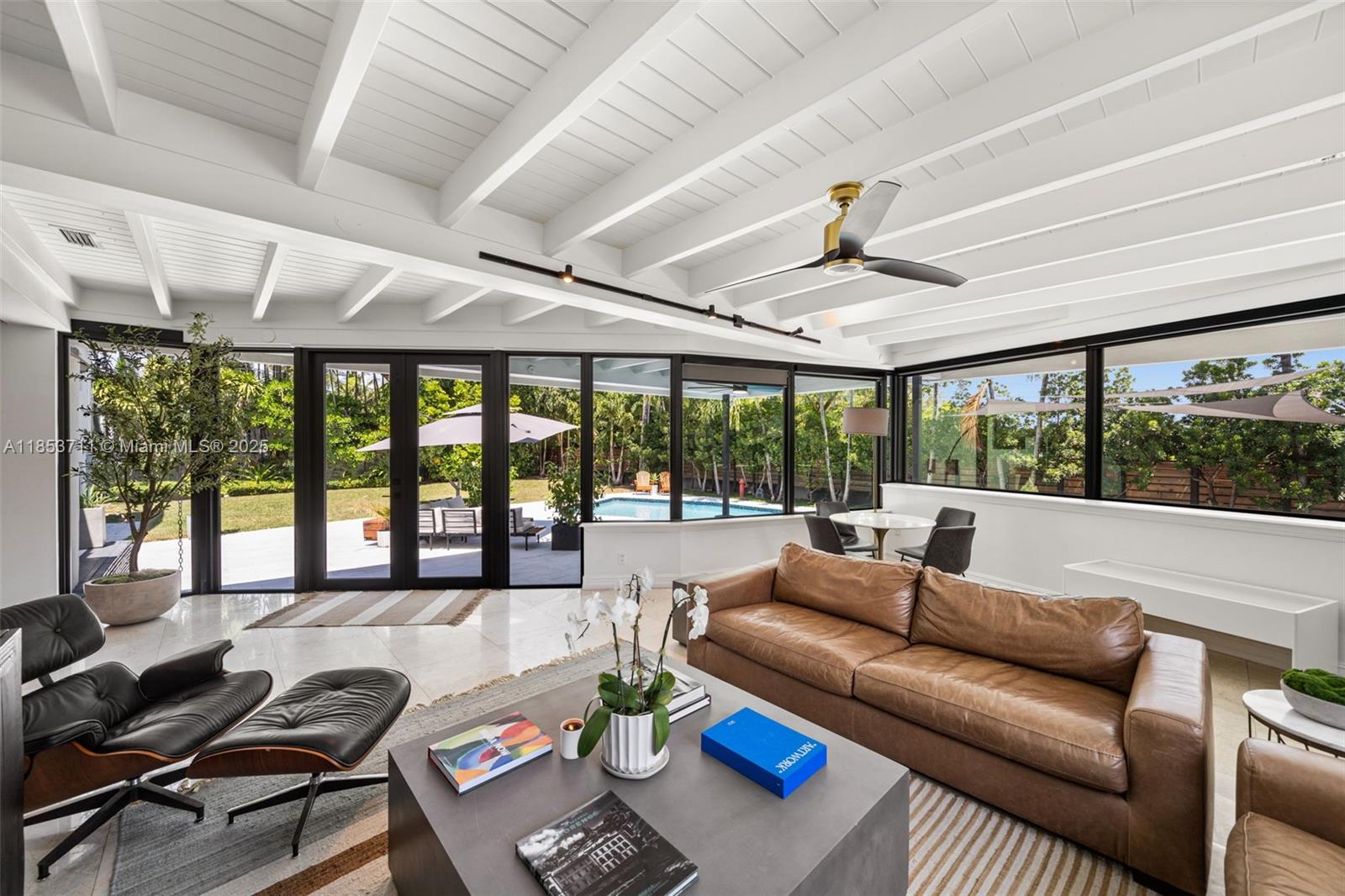 BAY HEIGHTS - Residential