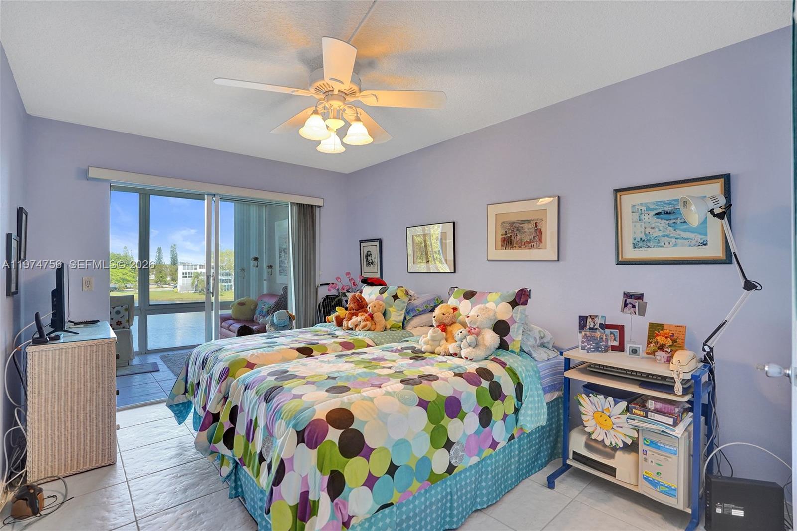 CAMBRIDGE D CONDO - Residential