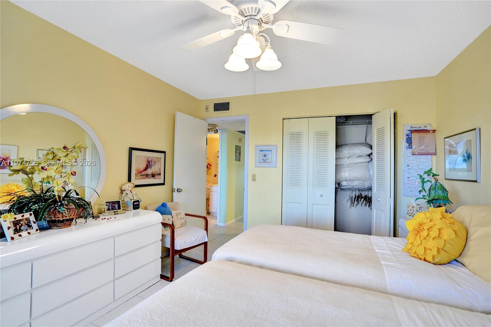 CAMBRIDGE D CONDO - Residential