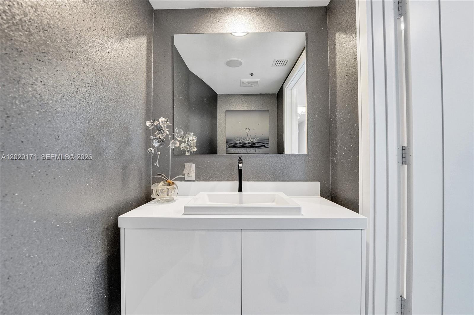 OCEAN PALMS CONDO - Residential