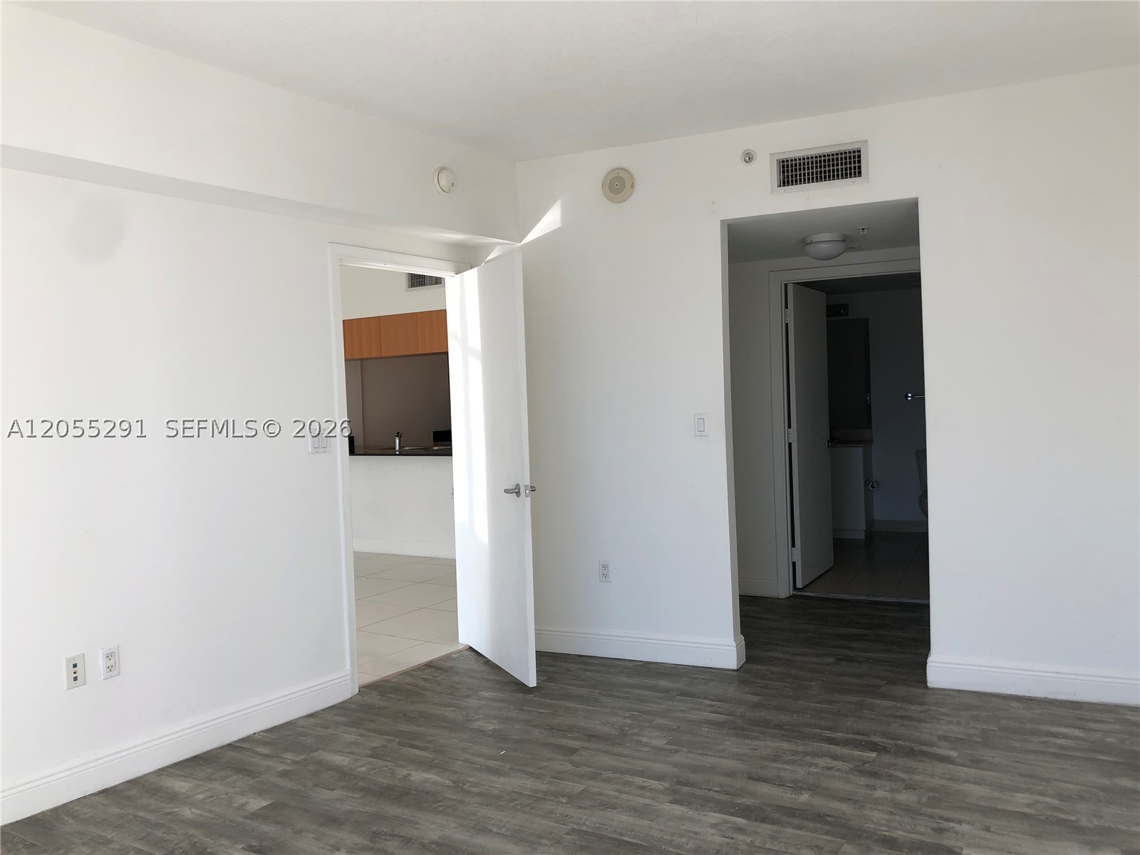 OPERA TOWER CONDO - Residential Lease