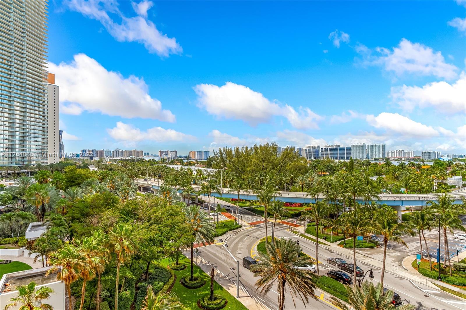 THE AVENTURA BEACH CLUB C - Residential