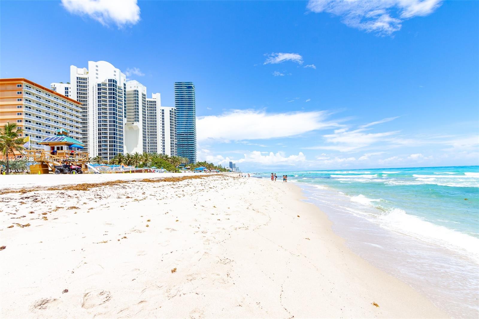 THE AVENTURA BEACH CLUB C - Residential