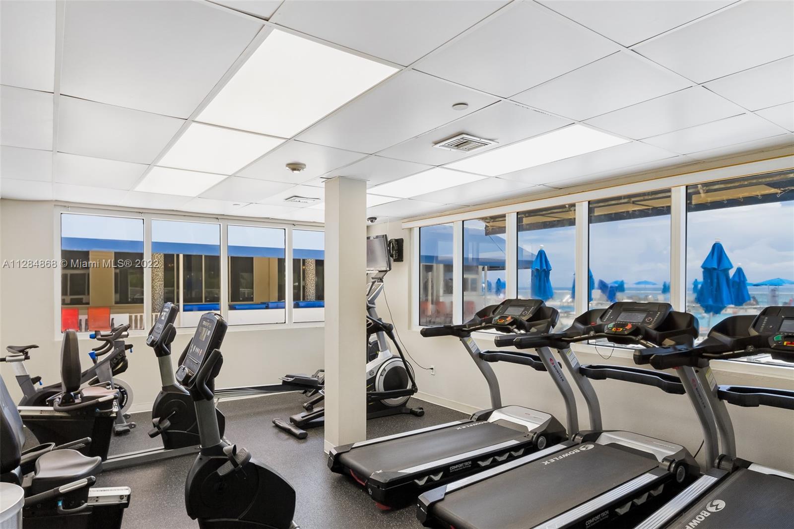 THE AVENTURA BEACH CLUB C - Residential