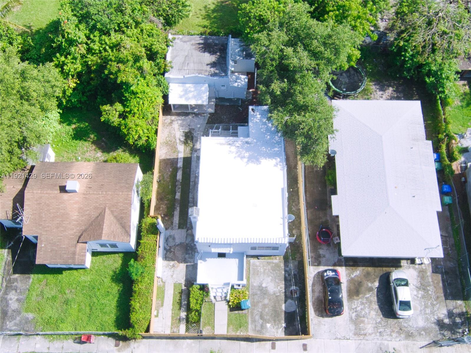 FLORAL PK 1ST AMD - Residential Income