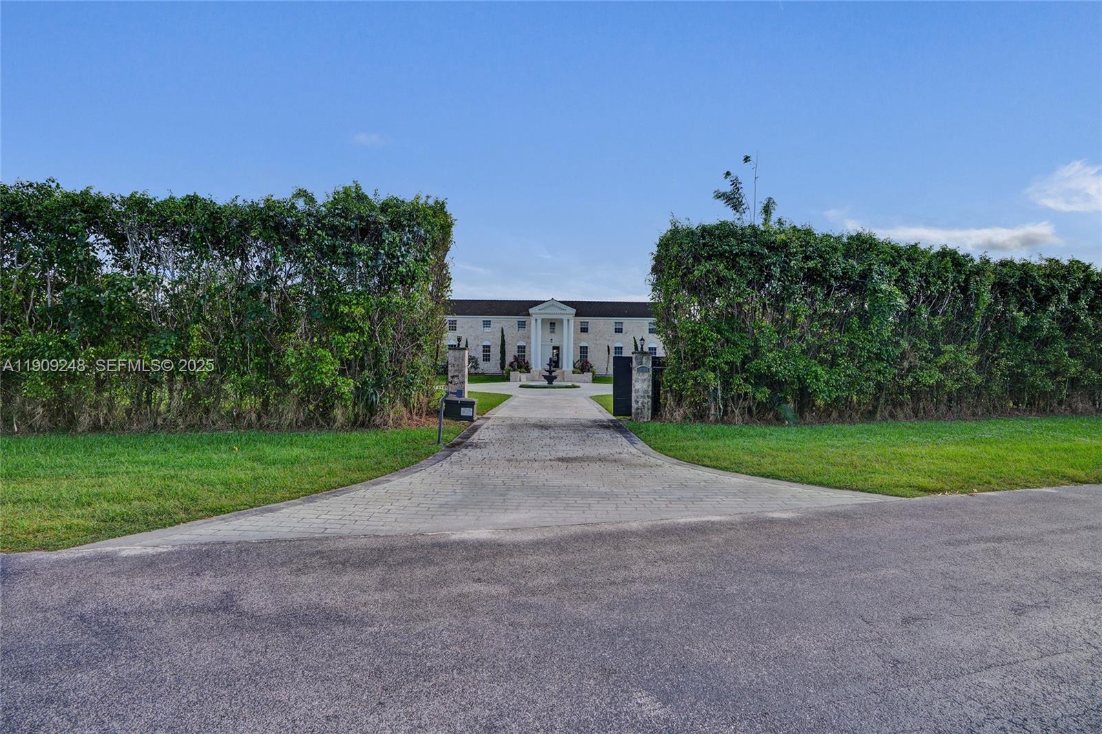 Lindbergh Landing - Residential